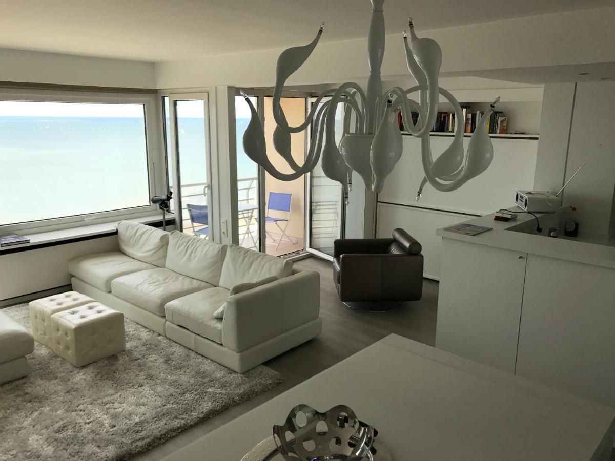 Apartmán White Sea/Sun/Sky Dreams 4 Six @ Nieuwpoort Exteriér fotografie